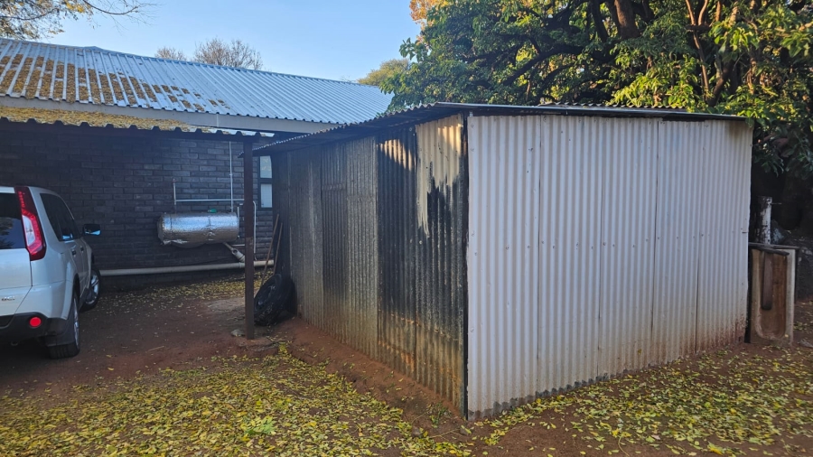 4 Bedroom Property for Sale in Kuruman Northern Cape